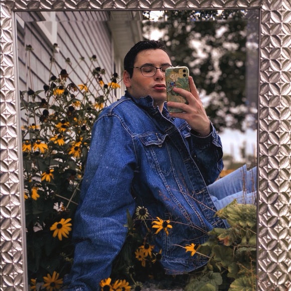 Meet your Posher, John - Picture 1 of 1